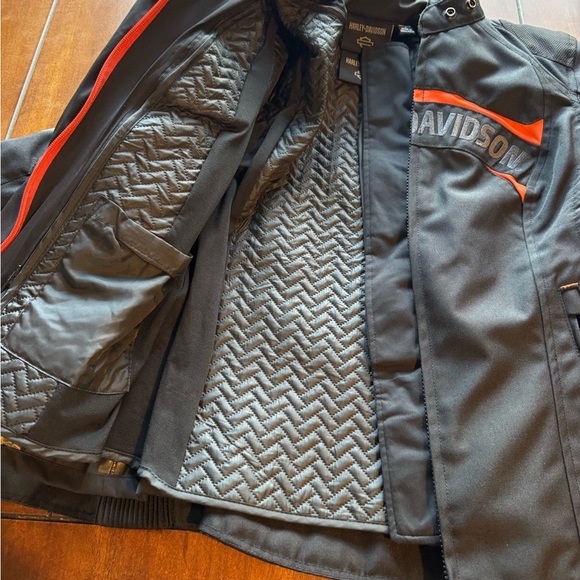 Harley-Davidson Women’s 3 in 1 Black and Orange Jacket - Picture 8 of 11